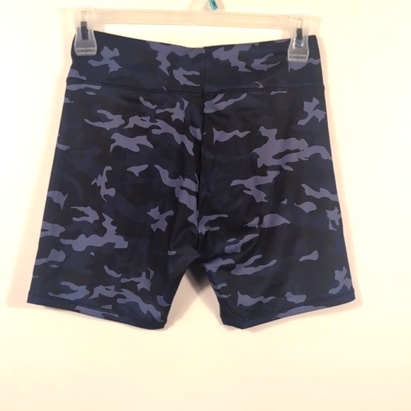 Black Polyester Spandex biking shorts Size Large - Picture 9 of 9